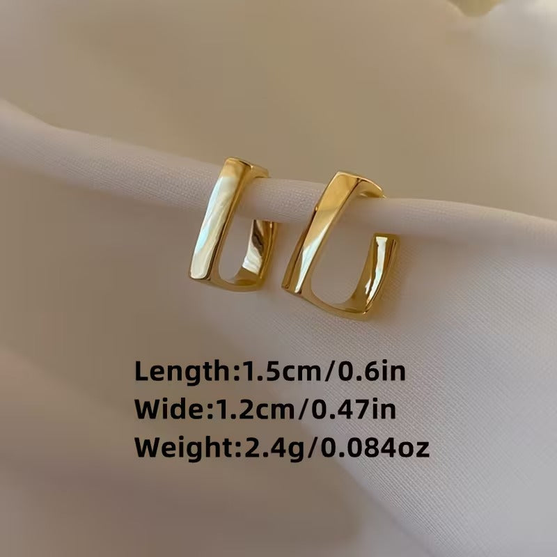 Temperament Woman'S Geometric Minimalist Niche Stud Earrings All-Match Fashion Ear Jewelry